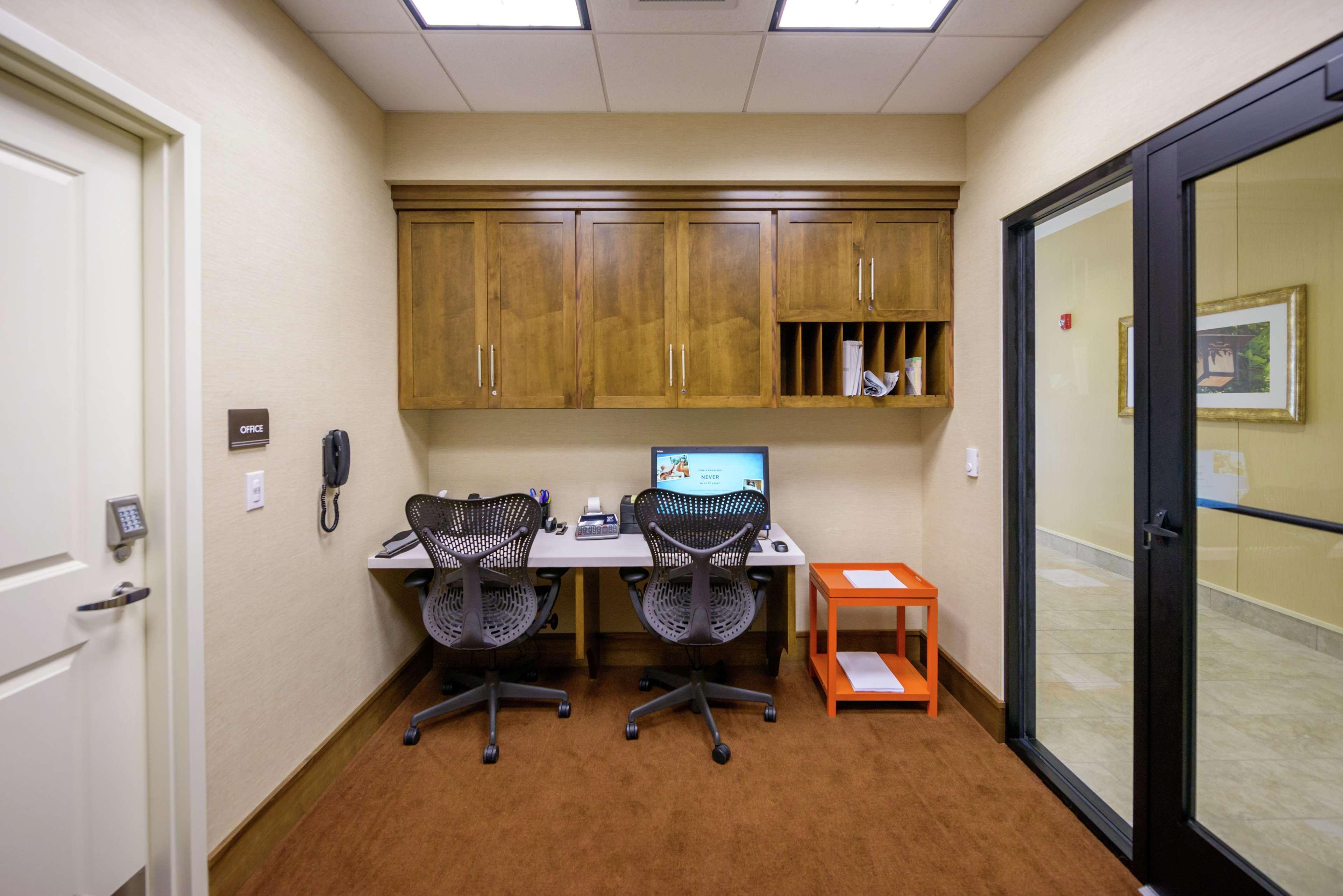 Hilton Garden Inn Exton-West Chester Exteriör bild