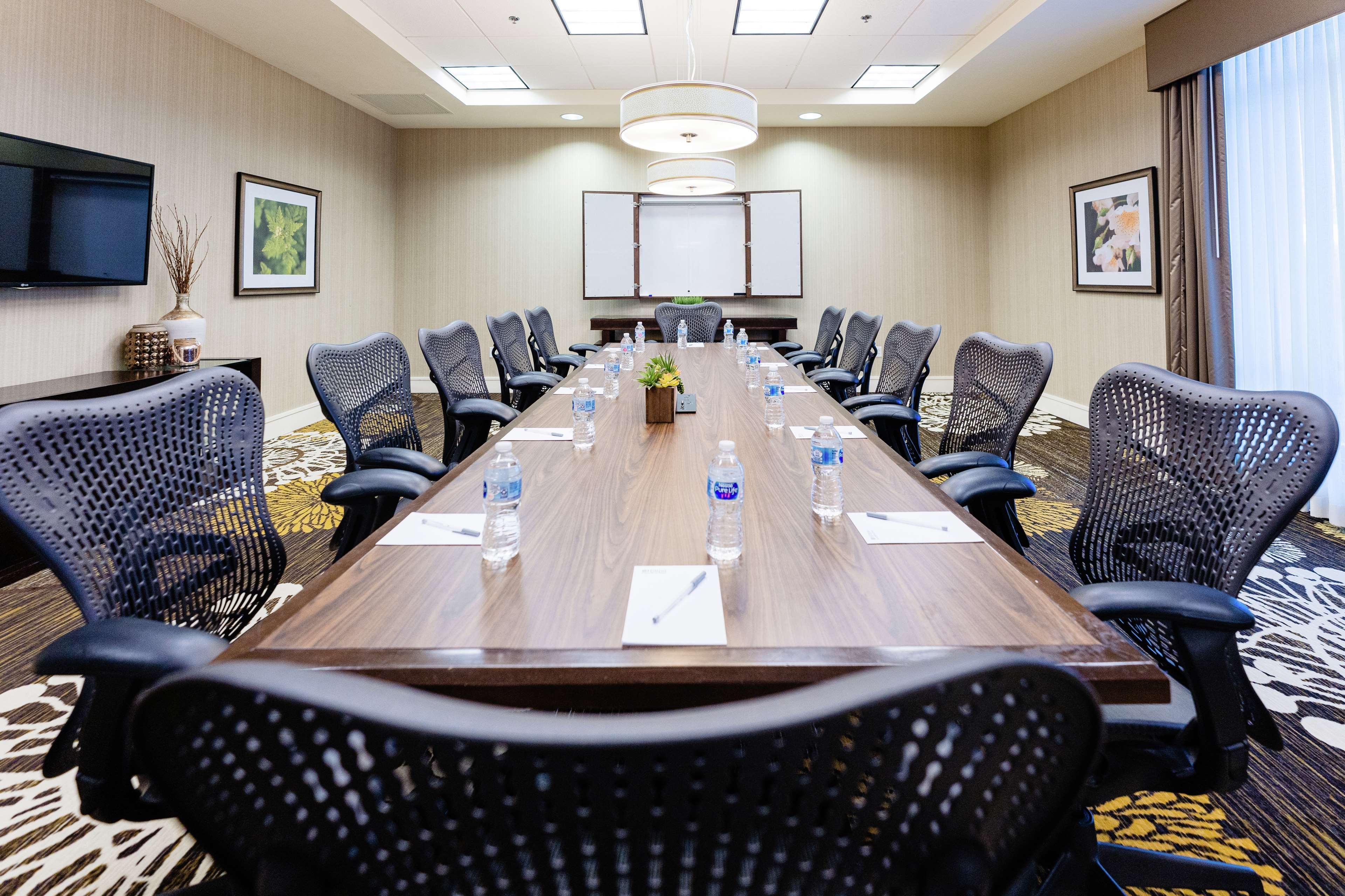 Hilton Garden Inn Exton-West Chester Exteriör bild