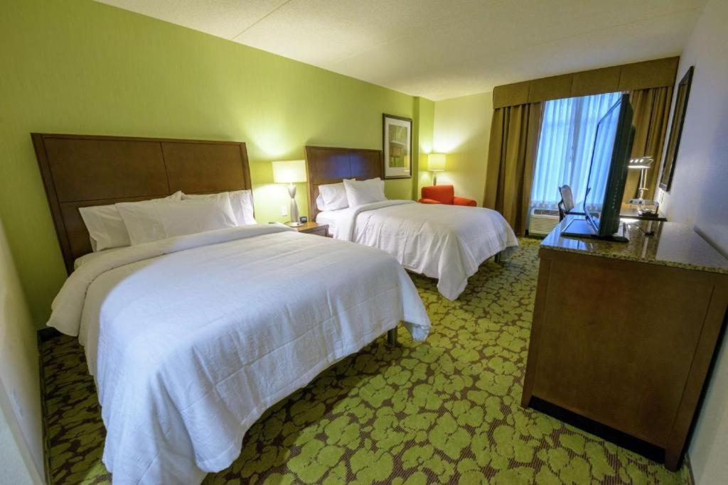 Hilton Garden Inn Exton-West Chester Exteriör bild